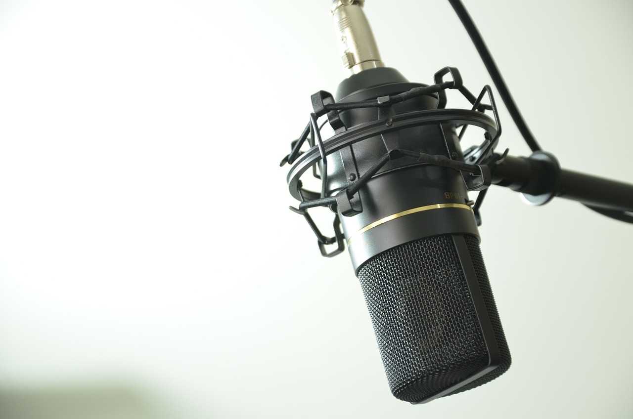 Thuisstudio-opstelling voor podcasting beginners Thuisstudio-opstelling voor podcasting beginners