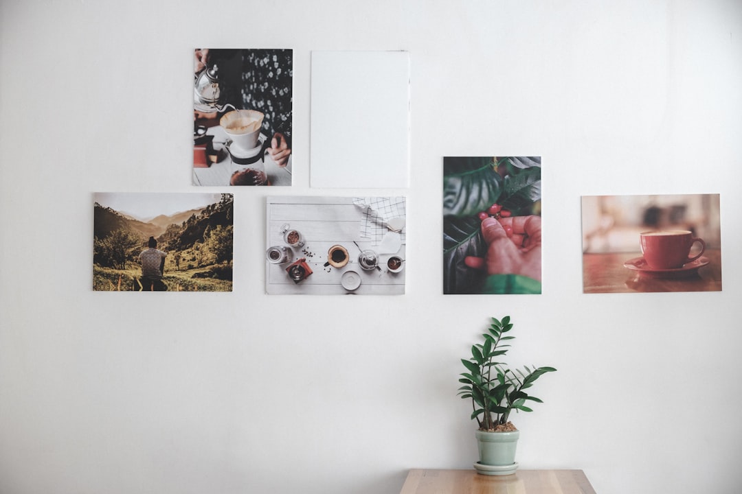 Canvas-met-natuurafdrukken-een-ode-aan-de-zomerbloeiers-unsplash_8EiFzjvt_U0