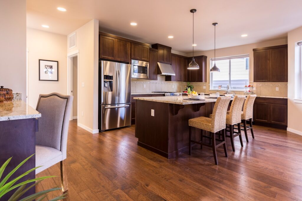Slimme-koelkastoplossingen-bespaar-energie-met-de-nieuwste-technologie-unsplash_lIVK3z606og