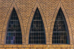 Geometrie-in-verlichting-ongebruikelijke-vormen-als-design-statement-pexels_20413836